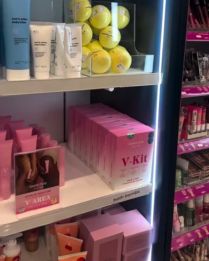 Skinstem kits on a Beauty Box shelf